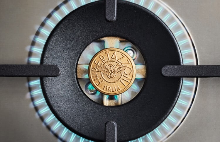 Bertazzoni - 36" Drop-in Gas Cooktop 5 Brass Burners - PROF365QBXT Bertazzoni - 36" Drop-in Gas Cooktop 5 Brass Burners - PROF365QBXT