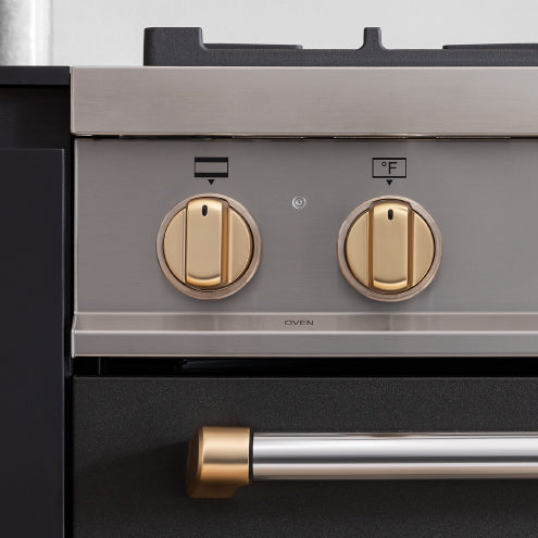 Bertazzoni - 48" Master Series Gas Knob Décor Set - 10 Knobs Gold - DSMASGKSG