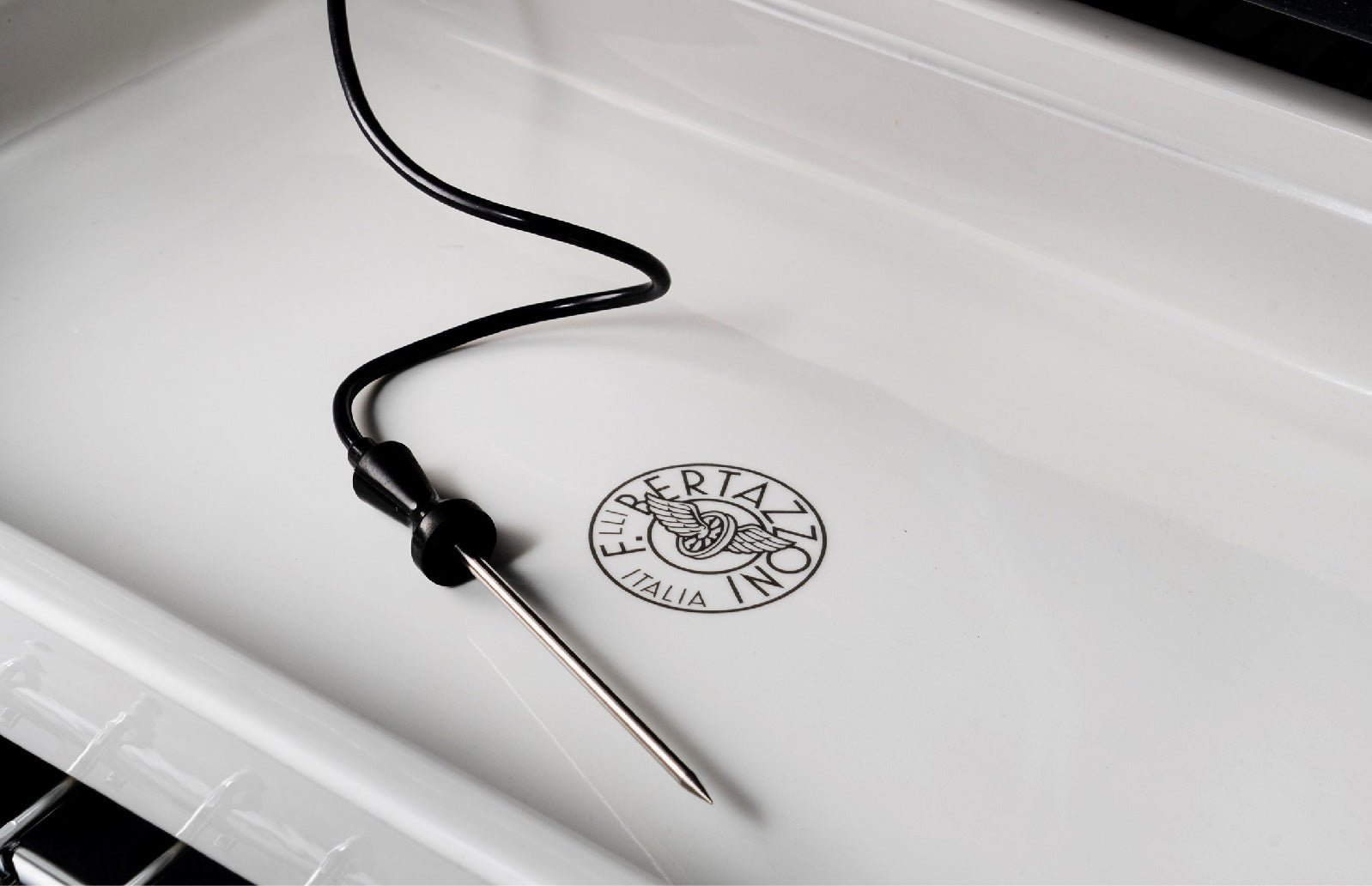 Bertazzoni - 36 inch All Gas Range, 6 Brass Burners and Cast Iron Griddle - HER366BCFGM Bertazzoni - 36 inch All Gas Range, 6 Brass Burners and Cast Iron Griddle - HER366BCFGM