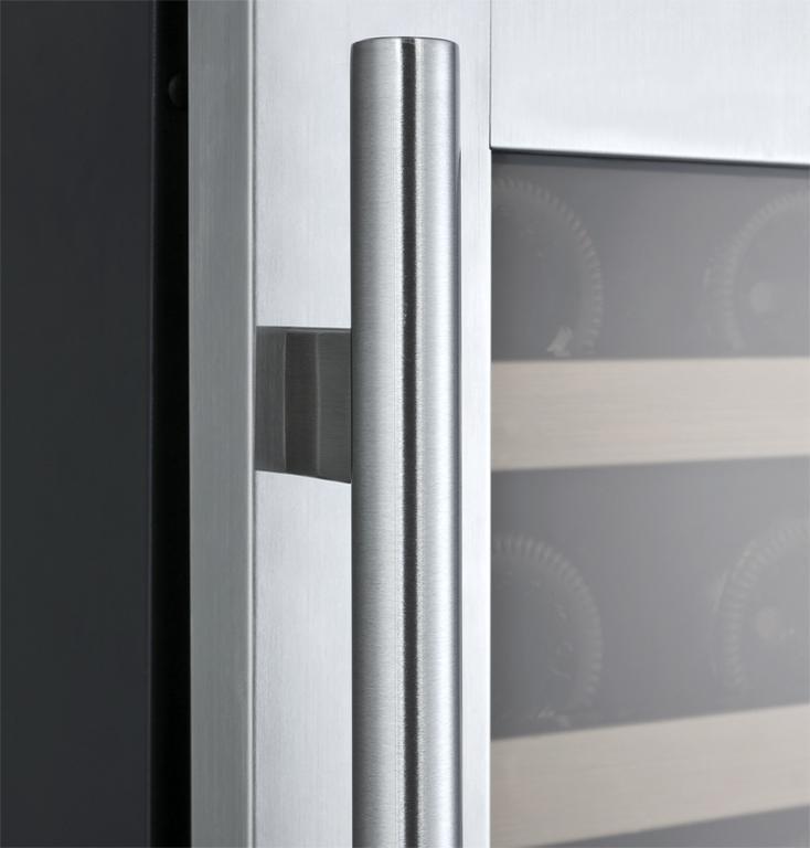 Allavino Wine Refrigerators Built in and Free Standing FlexCount Series 56 Bottle Single Zone Wine Storage Unit Allavino Wine Refrigerators Built in and Free Standing FlexCount Series 56 Bottle Single Zone Wine Storage Unit