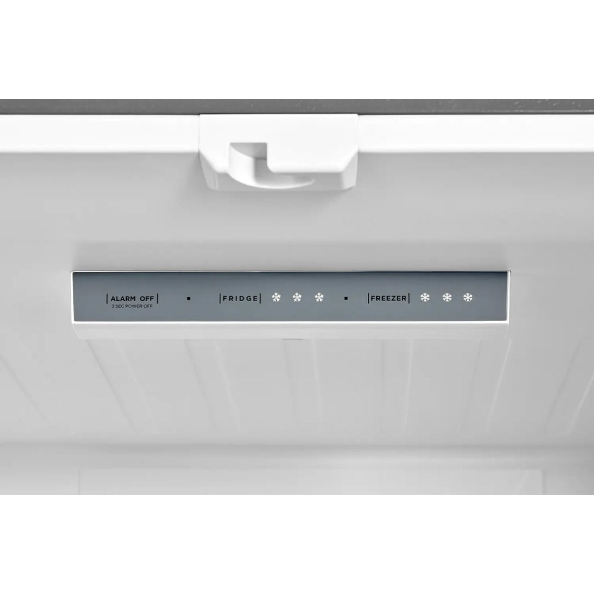 Midea - 18 CF French Door, 30" Wide, Non-Dispense - MRF18B4AST Midea - 18 CF French Door, 30" Wide, Non-Dispense - MRF18B4AST