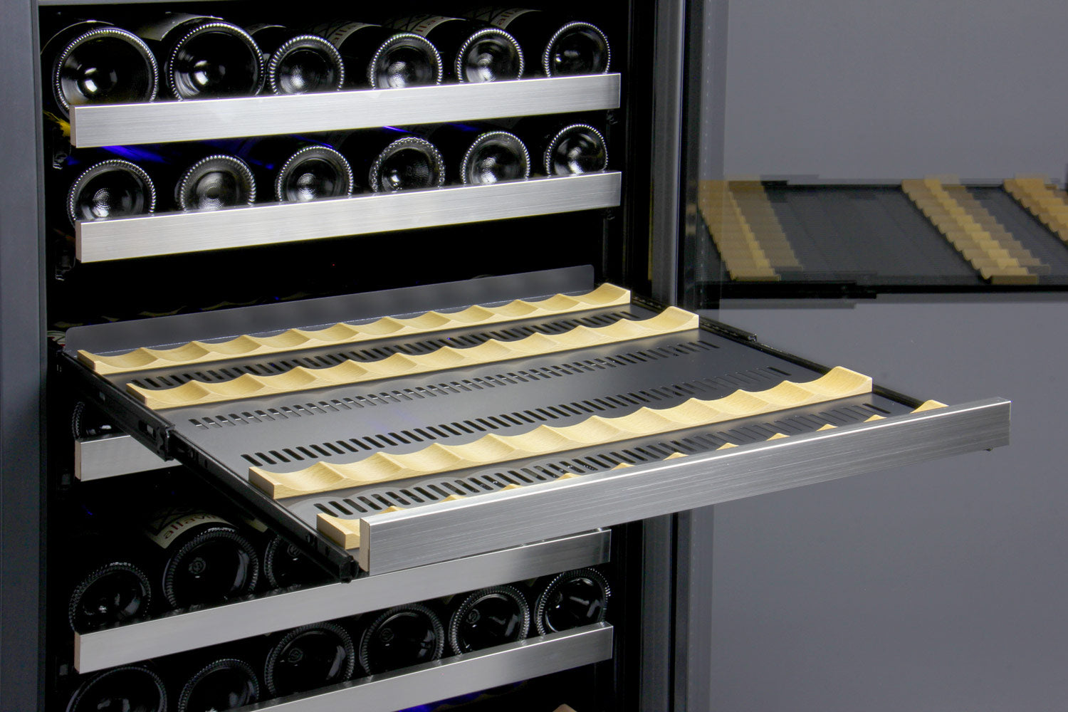 Allavino - 47" Wide FlexCount II Tru-Vino 344 Bottle Four-Zone Stainless Steel Side-by-Side Wine Refrigerator - BF 2X-VSWR172-2S20 Allavino - 47" Wide FlexCount II Tru-Vino 344 Bottle Four-Zone Stainless Steel Side-by-Side Wine Refrigerator - BF 2X-VSWR172-2S20