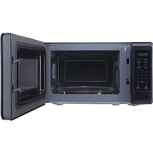 Magic Chef - 0.7 Cu Ft Countertop 700 Watt Digital TouchMicrowaves - MC77MB Magic Chef - 0.7 Cu Ft Countertop 700 Watt Digital TouchMicrowaves - MC77MB