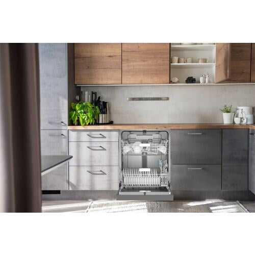 Sharp - 24" Dishwasher, 49 dBA, 3rd Rack - SDW6506JS Sharp - 24" Dishwasher, 49 dBA, 3rd Rack - SDW6506JS