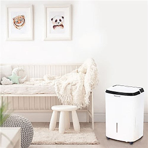 Honeywell - 30 Pint Dehumidifier (50 pint 2012 DOE standard), E-Star - TP50WK Honeywell - 30 Pint Dehumidifier (50 pint 2012 DOE standard), E-Star - TP50WK
