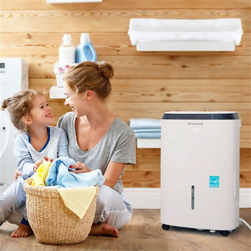 Honeywell - 50 Pint Dehumidifier with pump, E-Star - TP70PWKNR Honeywell - 50 Pint Dehumidifier with pump, E-Star - TP70PWKNR
