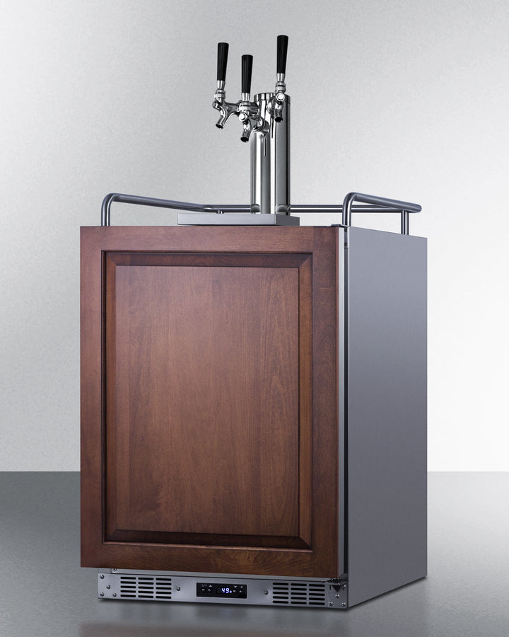 Summit - Built-in undercounter triple tap beer kegerator in complete stainless steel with panel-ready door - SBC682PNRTRIPLE Summit - Built-in undercounter triple tap beer kegerator in complete stainless steel with panel-ready door - SBC682PNRTRIPLE