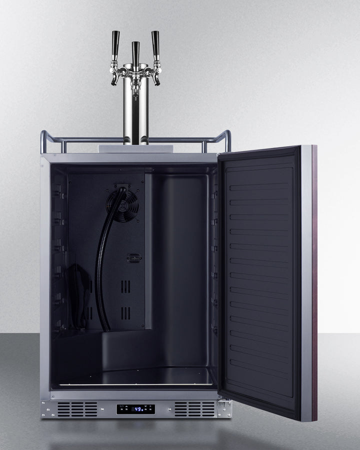Summit - Built-in undercounter triple tap beer kegerator in complete stainless steel with panel-ready door - SBC682PNRTRIPLE Summit - Built-in undercounter triple tap beer kegerator in complete stainless steel with panel-ready door - SBC682PNRTRIPLE