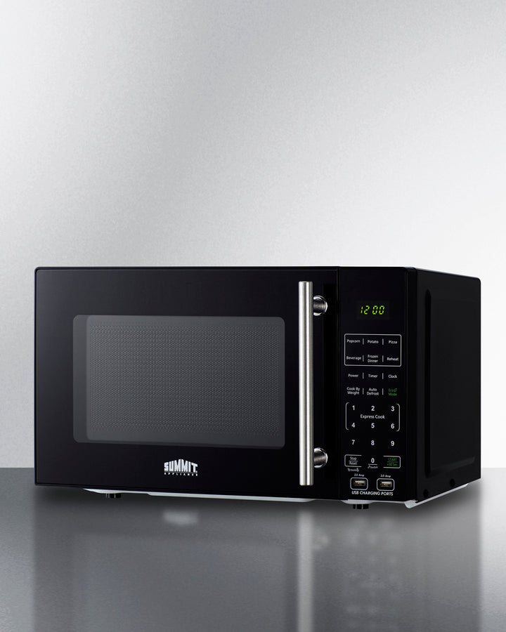 Summit - Compact microwave in black with allocator and USB ports - SM903BSA1 Summit - Compact microwave in black with allocator and USB ports - SM903BSA1