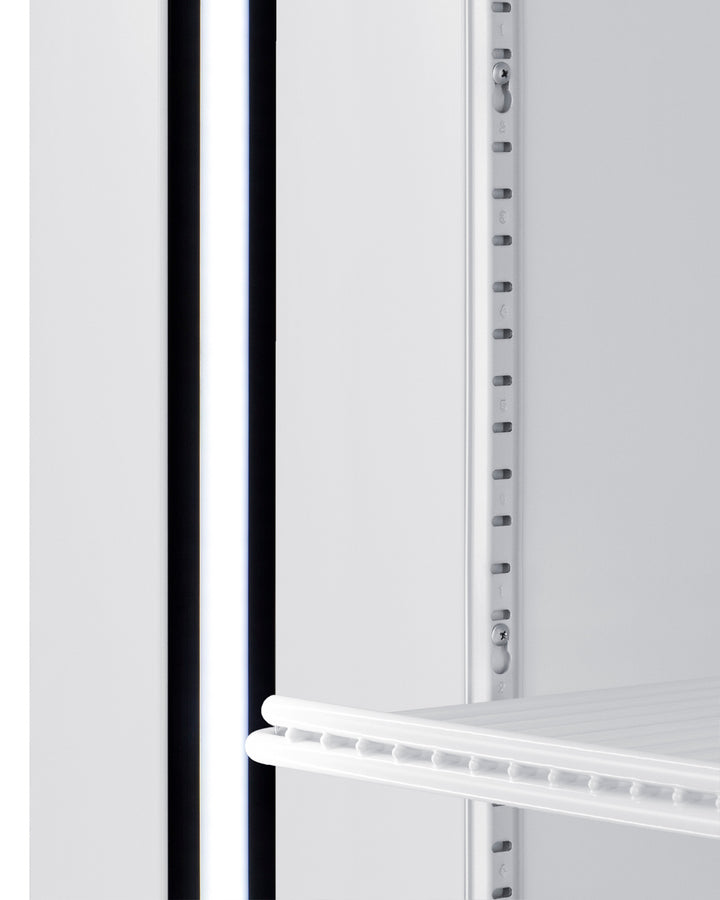 Summit - Full-sized glass door commercial display freezer - SCFF262GLH Summit - Full-sized glass door commercial display freezer - SCFF262GLH