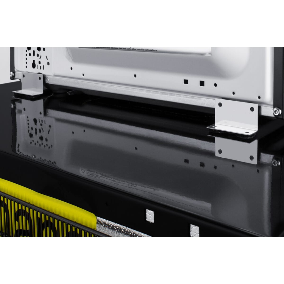 Summit - Combination refrigerator-freezer and microwave - MRF66BK2SSA Summit - Combination refrigerator-freezer and microwave - MRF66BK2SSA