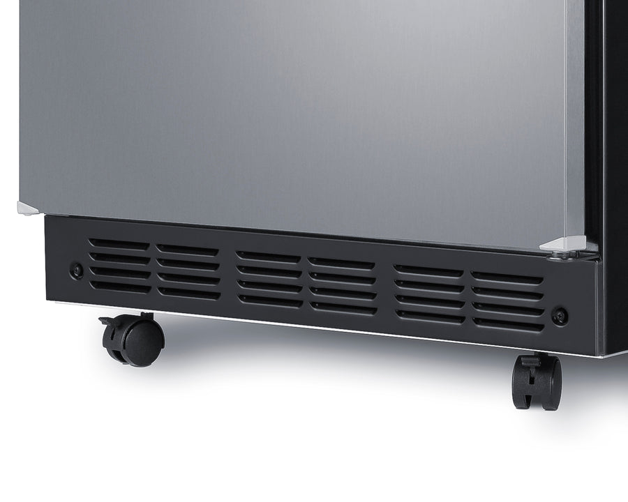 Summit - Commercial dual tap kegerator designed for built-in applications - SBC7BRS Summit - Commercial dual tap kegerator designed for built-in applications - SBC7BRS