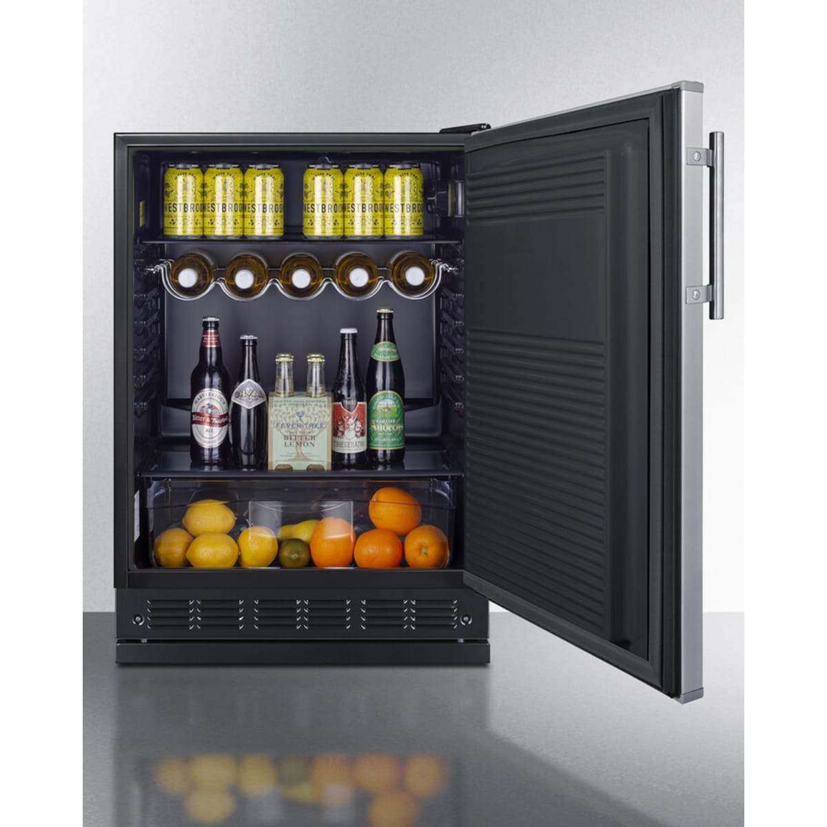Summit - Commercial dual tap wine kegerator designed for built-in applications - SBC7BRSWK2 Summit - Commercial dual tap wine kegerator designed for built-in applications - SBC7BRSWK2
