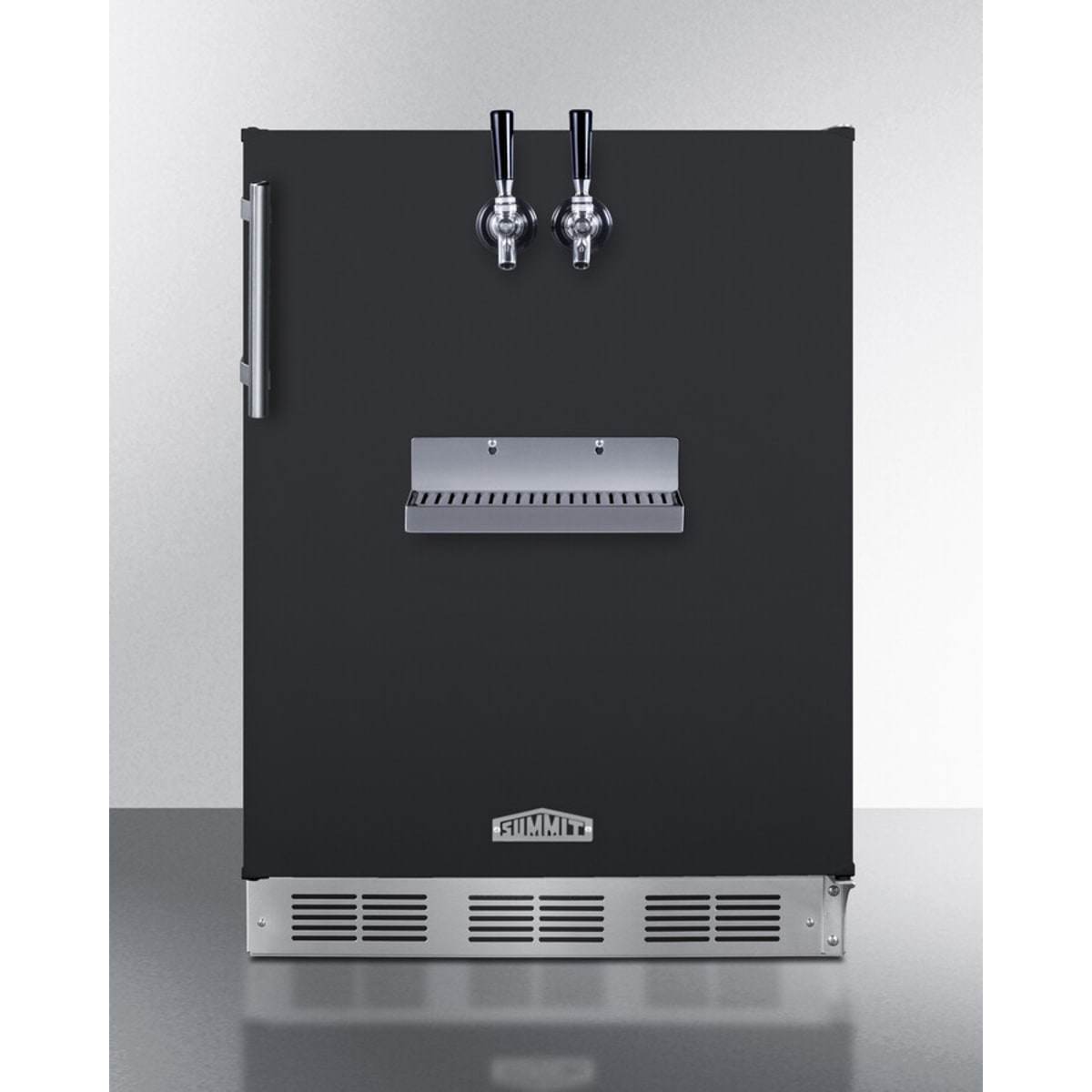 Summit - Built-in undercounter ADA height front tap coffee kegerator for commercial or home use - SBC58BFRTPCFADA Summit - Built-in undercounter ADA height front tap coffee kegerator for commercial or home use - SBC58BFRTPCFADA