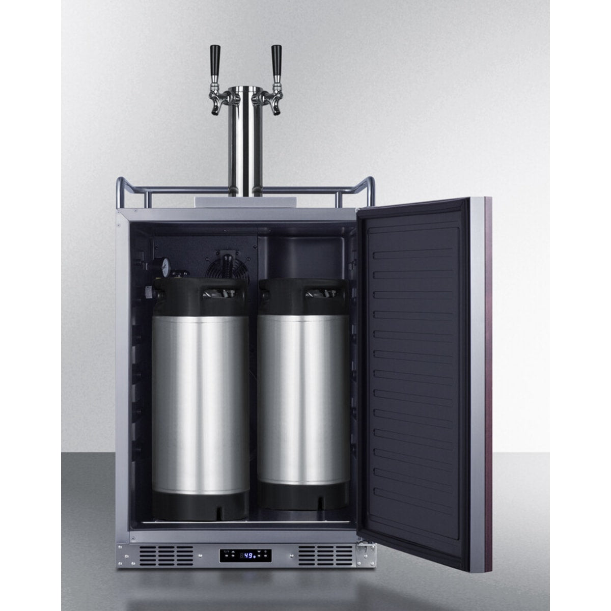 Summit - Built-in commercially approved dual tap cold brew kegerator in stainless steel with panel-ready door - SBC682PNRCFTWIN Summit - Built-in commercially approved dual tap cold brew kegerator in stainless steel with panel-ready door - SBC682PNRCFTWIN