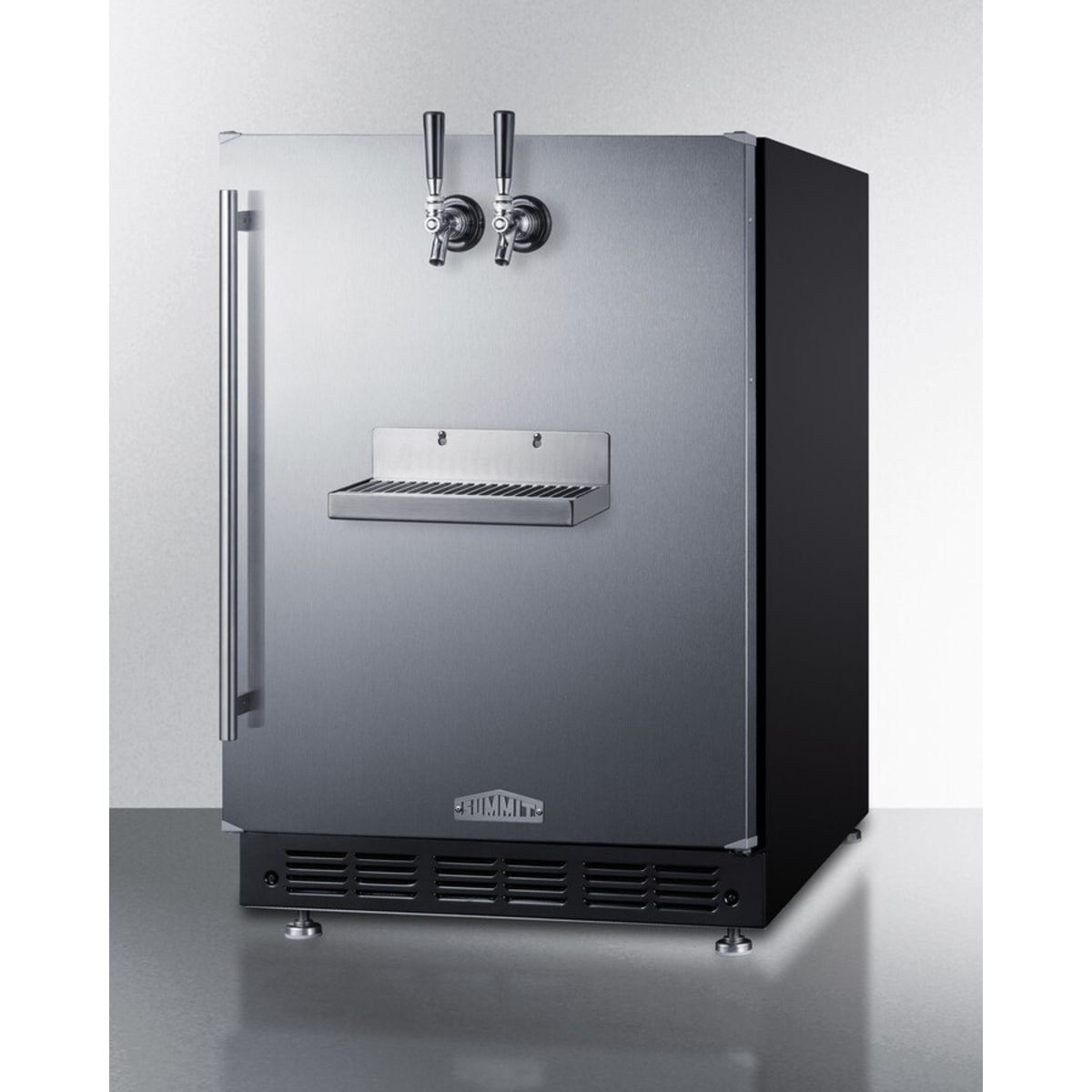 Summit - Built-in undercounter front tap coffee kegerator for commercial or home use - SBC7BRSFRTPCF Summit - Built-in undercounter front tap coffee kegerator for commercial or home use - SBC7BRSFRTPCF