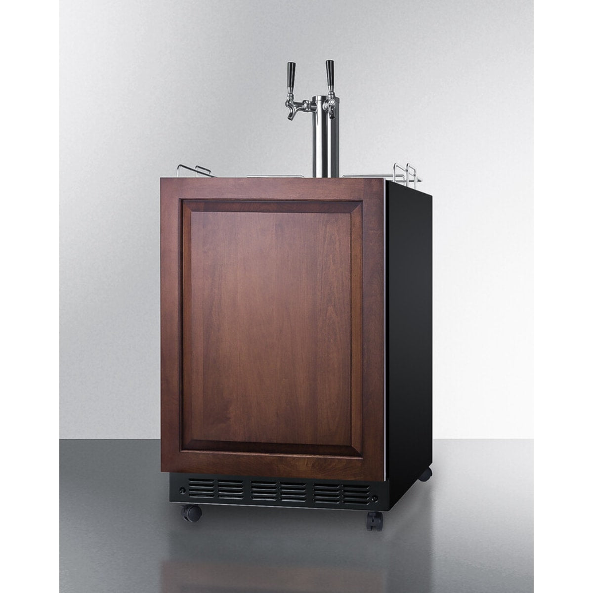 Summit - Commercial dual tap kegerator designed for built-in applications - SBC7BRSIF Summit - Commercial dual tap kegerator designed for built-in applications - SBC7BRSIF
