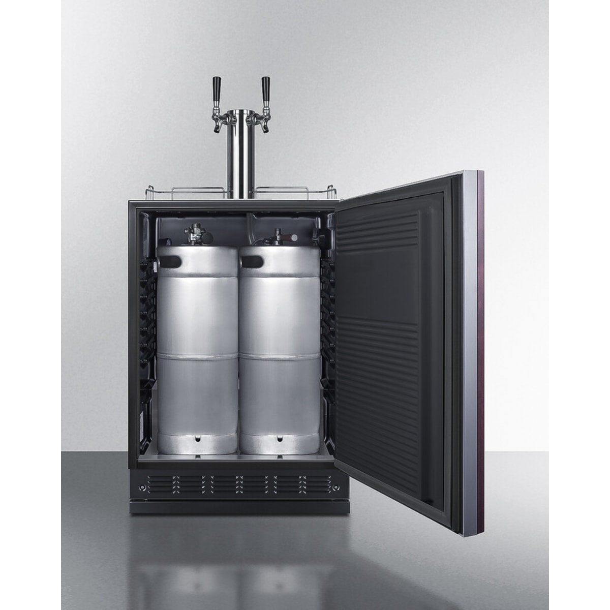 Summit - Commercial dual tap kegerator designed for built-in applications - SBC7BRSIF Summit - Commercial dual tap kegerator designed for built-in applications - SBC7BRSIF