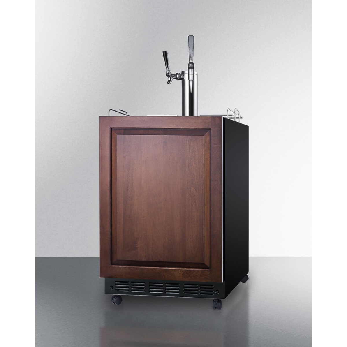 Summit - Commercial dual tap cold brew/nitro coffee kegerator designed for built-in applications - SBC7BRSIFCM2 Summit - Commercial dual tap cold brew/nitro coffee kegerator designed for built-in applications - SBC7BRSIFCM2