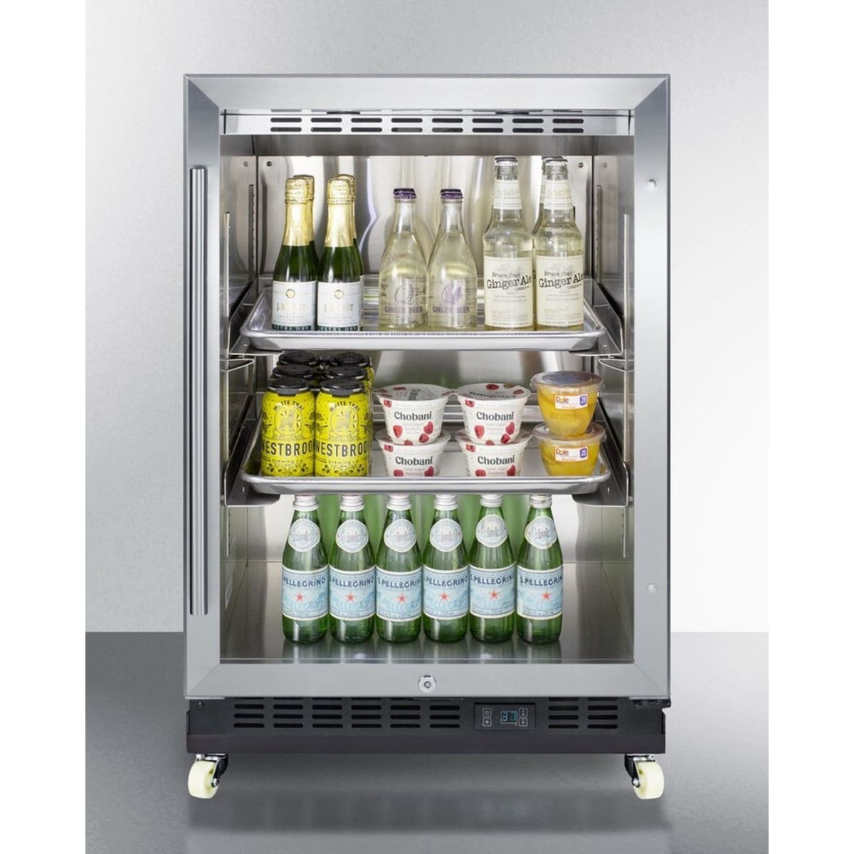 Summit - Mini reach-in beverage center with black cabinet, glass door, and dolly - SCR610BLRI Summit - Mini reach-in beverage center with black cabinet, glass door, and dolly - SCR610BLRI