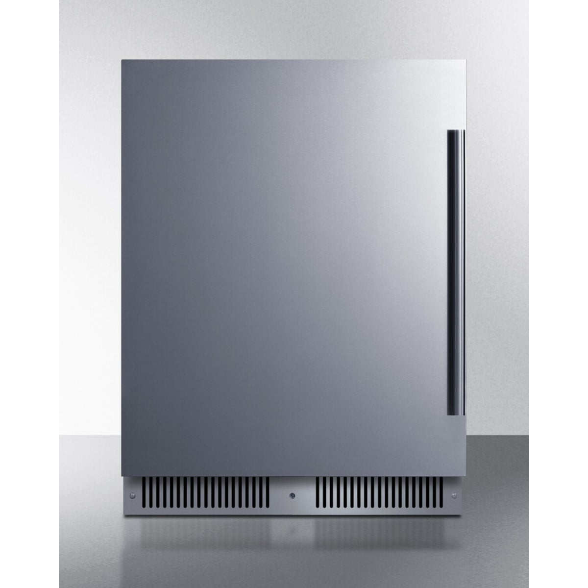 Summit - Shallow 18" deep 24" wide undercounter refrigerator - SDHR2444 Summit - Shallow 18" deep 24" wide undercounter refrigerator - SDHR2444