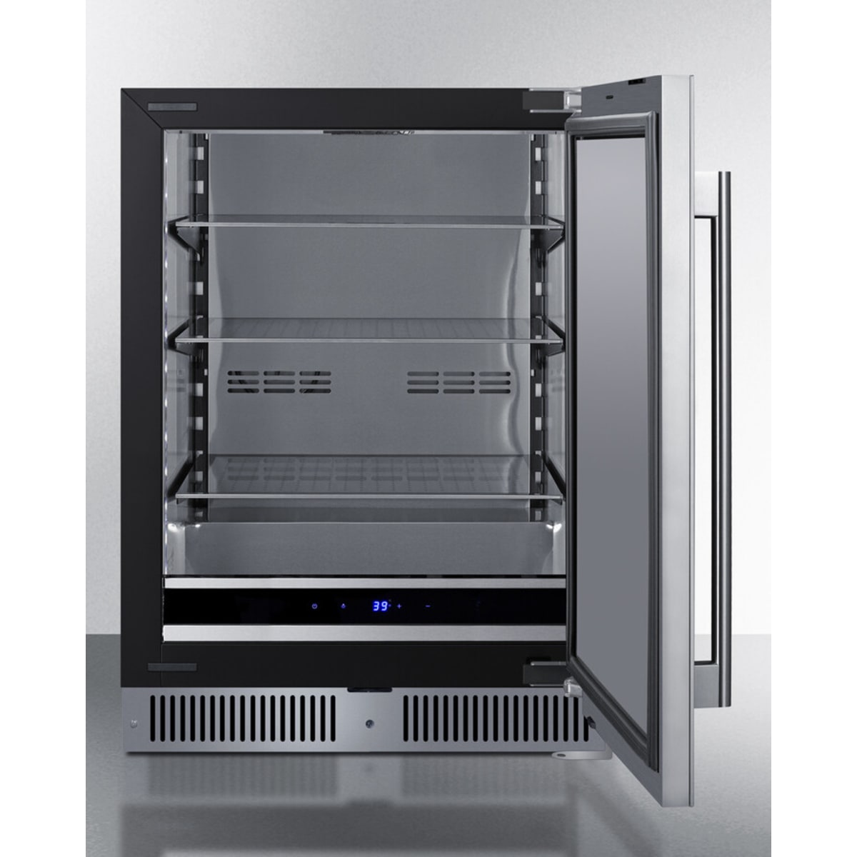 Summit - Shallow 18" deep 24" wide undercounter refrigerator - SDHR2444 Summit - Shallow 18" deep 24" wide undercounter refrigerator - SDHR2444