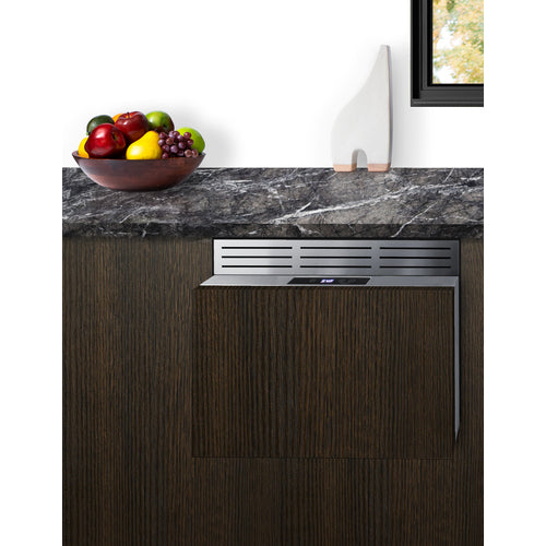 Summit - 18" Wide Built-In Wine/Beverage Cooler Drawer Summit - 18" Wide Built-In Wine/Beverage Cooler Drawer