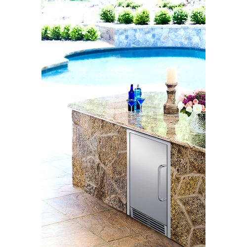 Summit - Outdoor trim kit to frame 15" wide undercounter units - TK1636