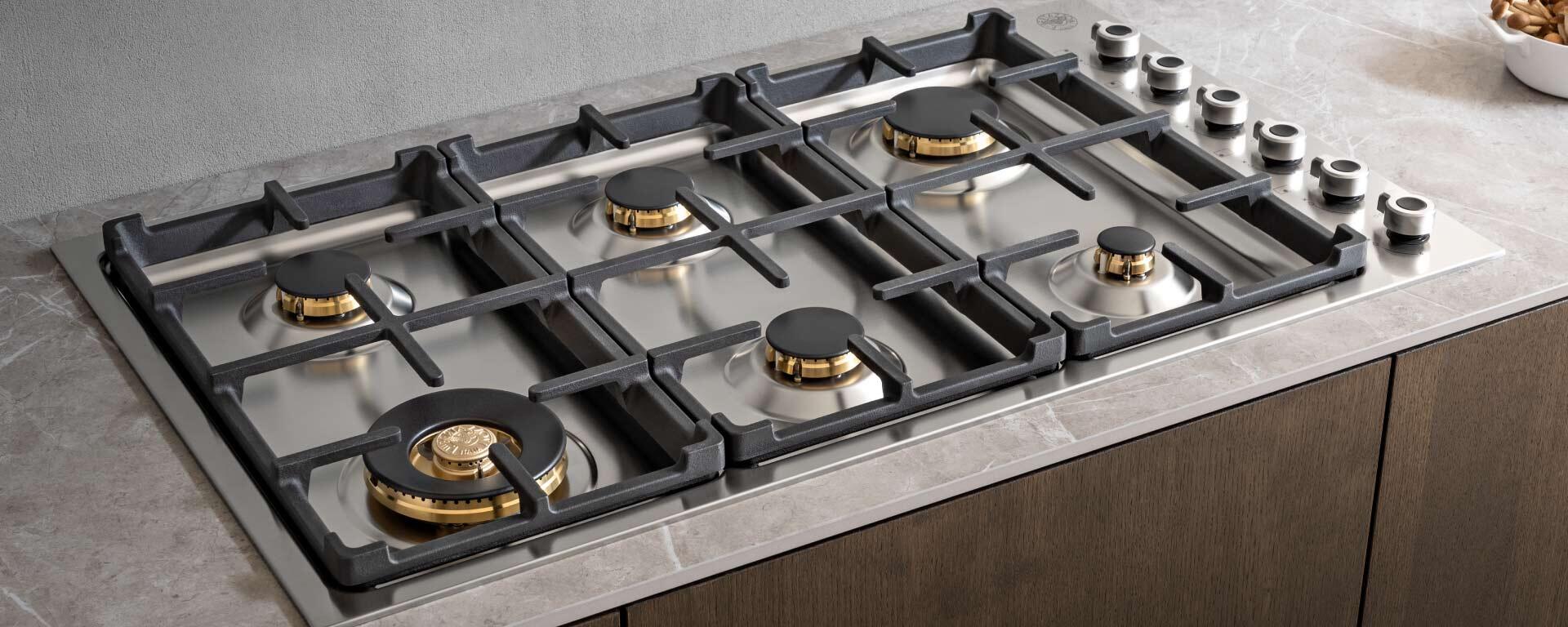 Bertazzoni - 36" Drop-in Gas Cooktop 6 Brass Burners - PROF366QBXT Bertazzoni - 36" Drop-in Gas Cooktop 6 Brass Burners - PROF366QBXT