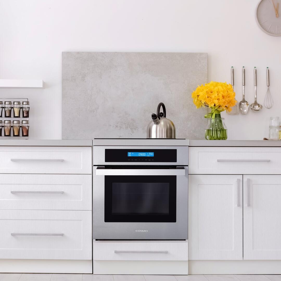 Cosmo - 24 in. 2.5 cu. ft. Single Electric Wall Oven w/8 Functions and True European Convection in Stainless Steel | C106SIX-PT Cosmo - 24 in. 2.5 cu. ft. Single Electric Wall Oven w/8 Functions and True European Convection in Stainless Steel | C106SIX-PT