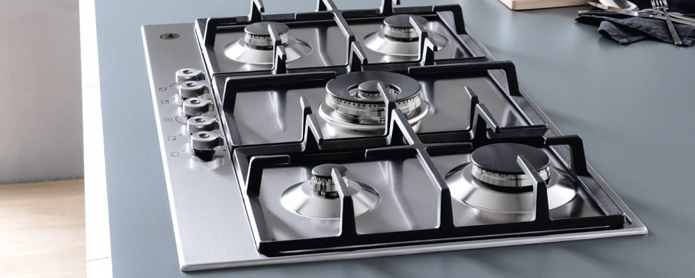 Bertazzoni - 36" Front Control Gas Cooktop 5 Burners (see MOQ tab) - PROF365CTXV Bertazzoni - 36" Front Control Gas Cooktop 5 Burners (see MOQ tab) - PROF365CTXV
