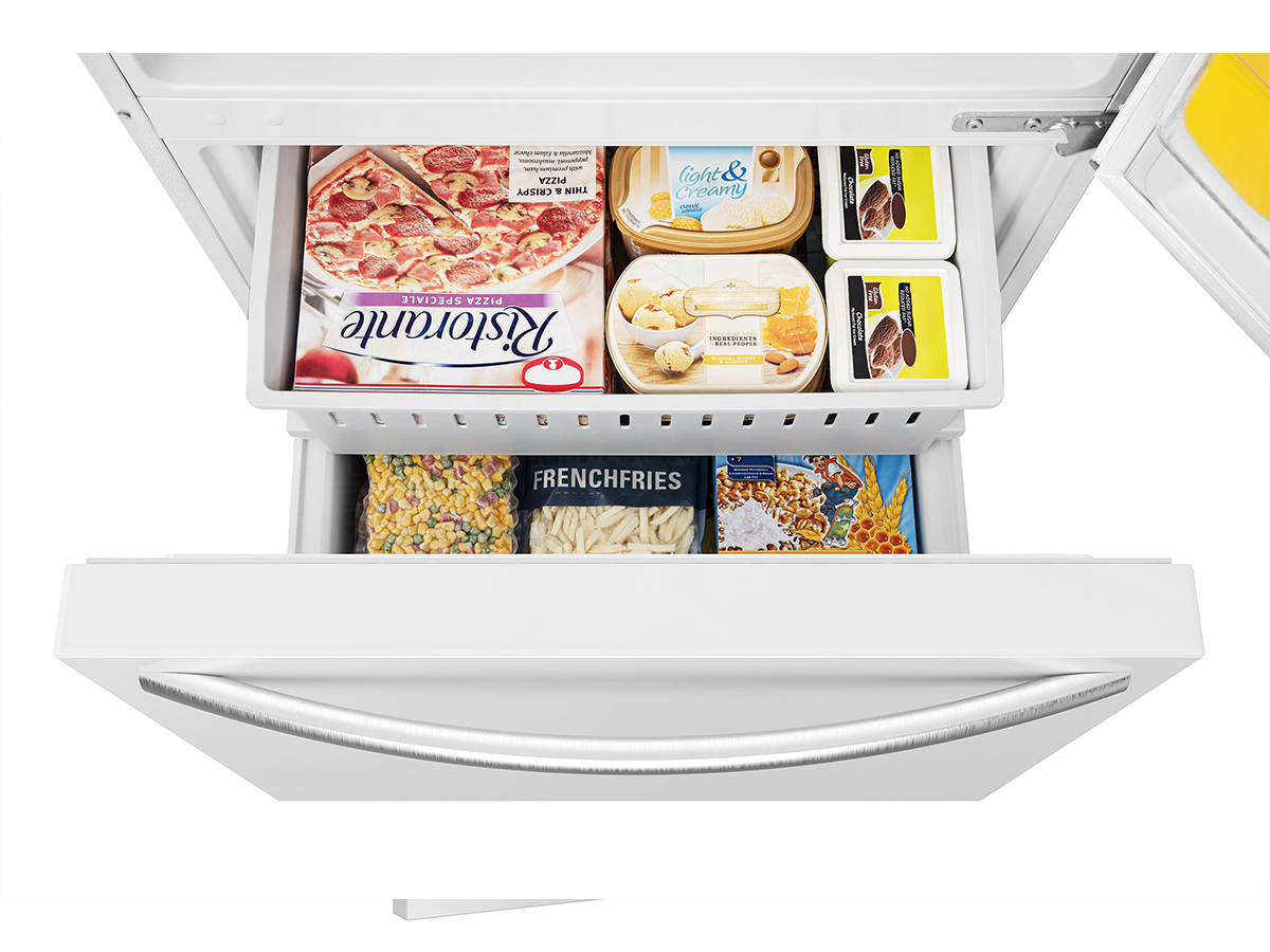 MORA - 17.2 cu. ft. Bottom-Freezer Refrigerator - White MORA - 17.2 cu. ft. Bottom-Freezer Refrigerator - White