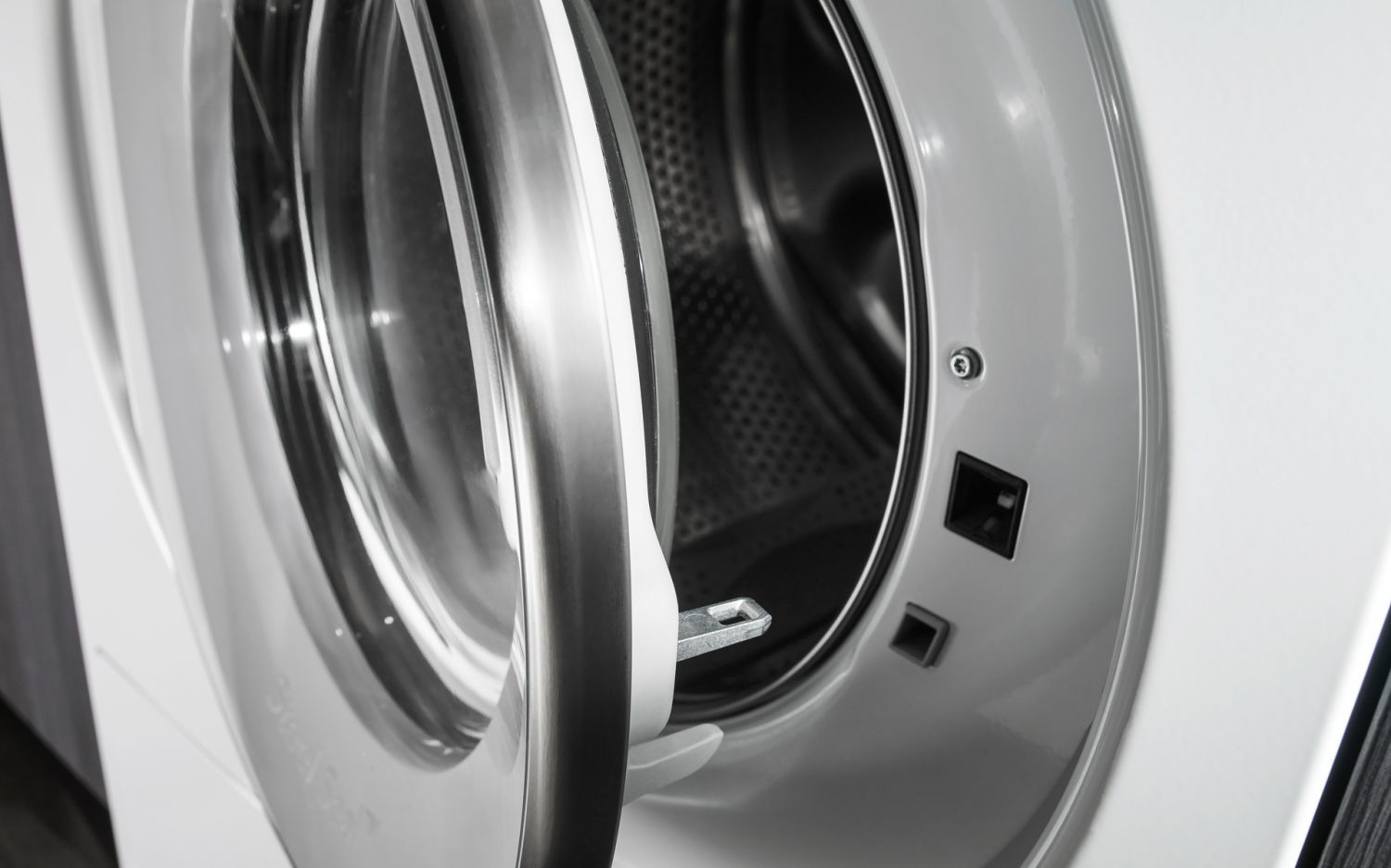 ASKO - 24 Inch Front Load Washer with 2.1 cu. ft. Capacity - Classic white | W2084W ASKO - 24 Inch Front Load Washer with 2.1 cu. ft. Capacity - Classic white | W2084W