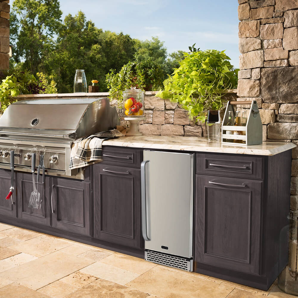 Whynter - Stainless Steel 3.2 cu. ft. Indoor / Outdoor Beverage Refrigerator | BOR-326FS Whynter - Stainless Steel 3.2 cu. ft. Indoor / Outdoor Beverage Refrigerator | BOR-326FS