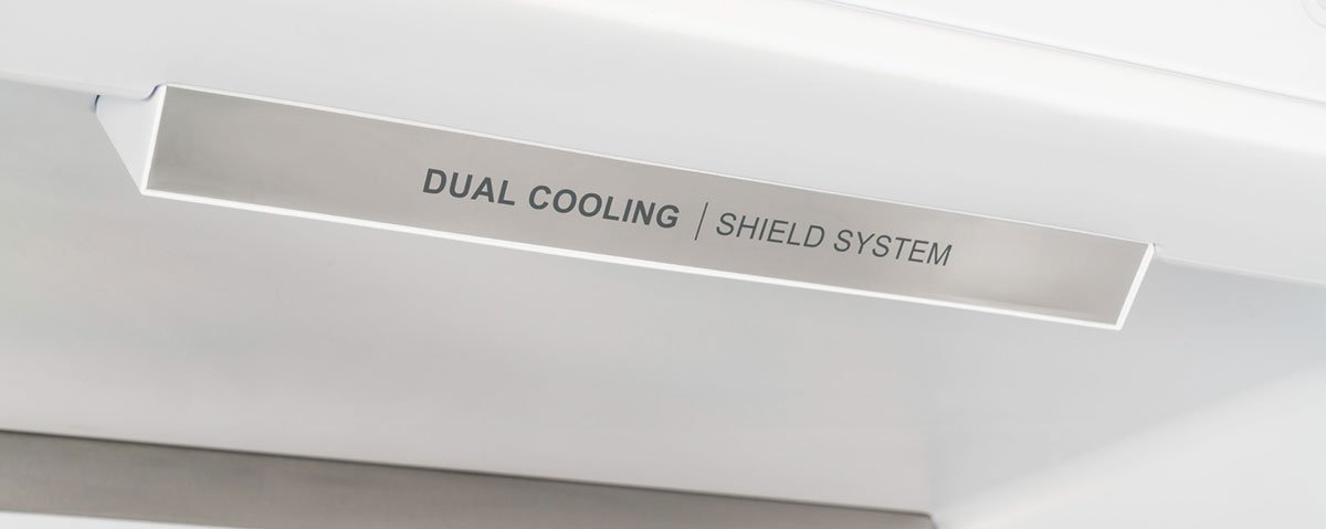 Bertazzoni | 30" Built-in refrigerator - Panel ready - Premium model - with automatic ice maker and internal water dispenser - reversible doors | REF30BMBZPNV Bertazzoni | 30" Built-in refrigerator - Panel ready - Premium model - with automatic ice maker and internal water dispenser - reversible doors | REF30BMBZPNV