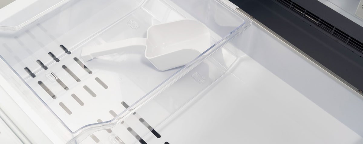 Bertazzoni | 30" Built-in refrigerator - Panel ready - Premium model - with automatic ice maker and internal water dispenser - reversible doors | REF30BMBZPNV Bertazzoni | 30" Built-in refrigerator - Panel ready - Premium model - with automatic ice maker and internal water dispenser - reversible doors | REF30BMBZPNV