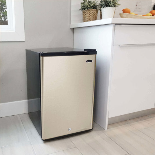 Whynter - 2.1 cu.ft Energy Star Upright Freezer with Lock in Rose Gold | CUF-210SSG Whynter - 2.1 cu.ft Energy Star Upright Freezer with Lock in Rose Gold | CUF-210SSG