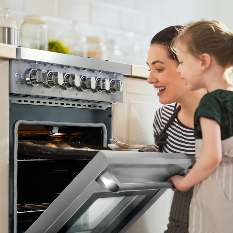 Cosmo - EPGR304 30 in. Slide-In Freestanding Gas Range with 5 Sealed Burners, Cast Iron Grates, 4.5 cu. ft. Capacity Convection Oven in Stainless Steel | COS-EPGR304 Cosmo - EPGR304 30 in. Slide-In Freestanding Gas Range with 5 Sealed Burners, Cast Iron Grates, 4.5 cu. ft. Capacity Convection Oven in Stainless Steel | COS-EPGR304