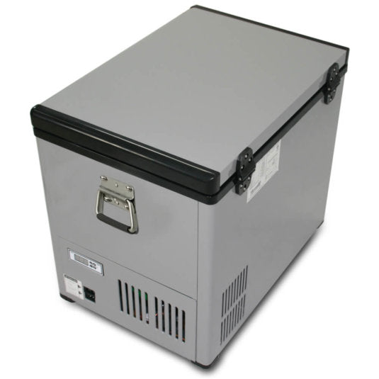 Whynter - 45 Quart Portable Fridge / Freezer | FM-45G Whynter - 45 Quart Portable Fridge / Freezer | FM-45G