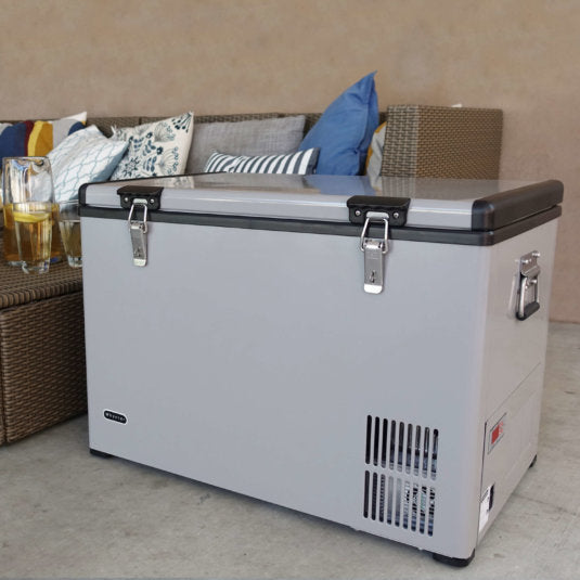 Whynter - 65 Quart Portable Fridge / Freezer | FM-65G Whynter - 65 Quart Portable Fridge / Freezer | FM-65G