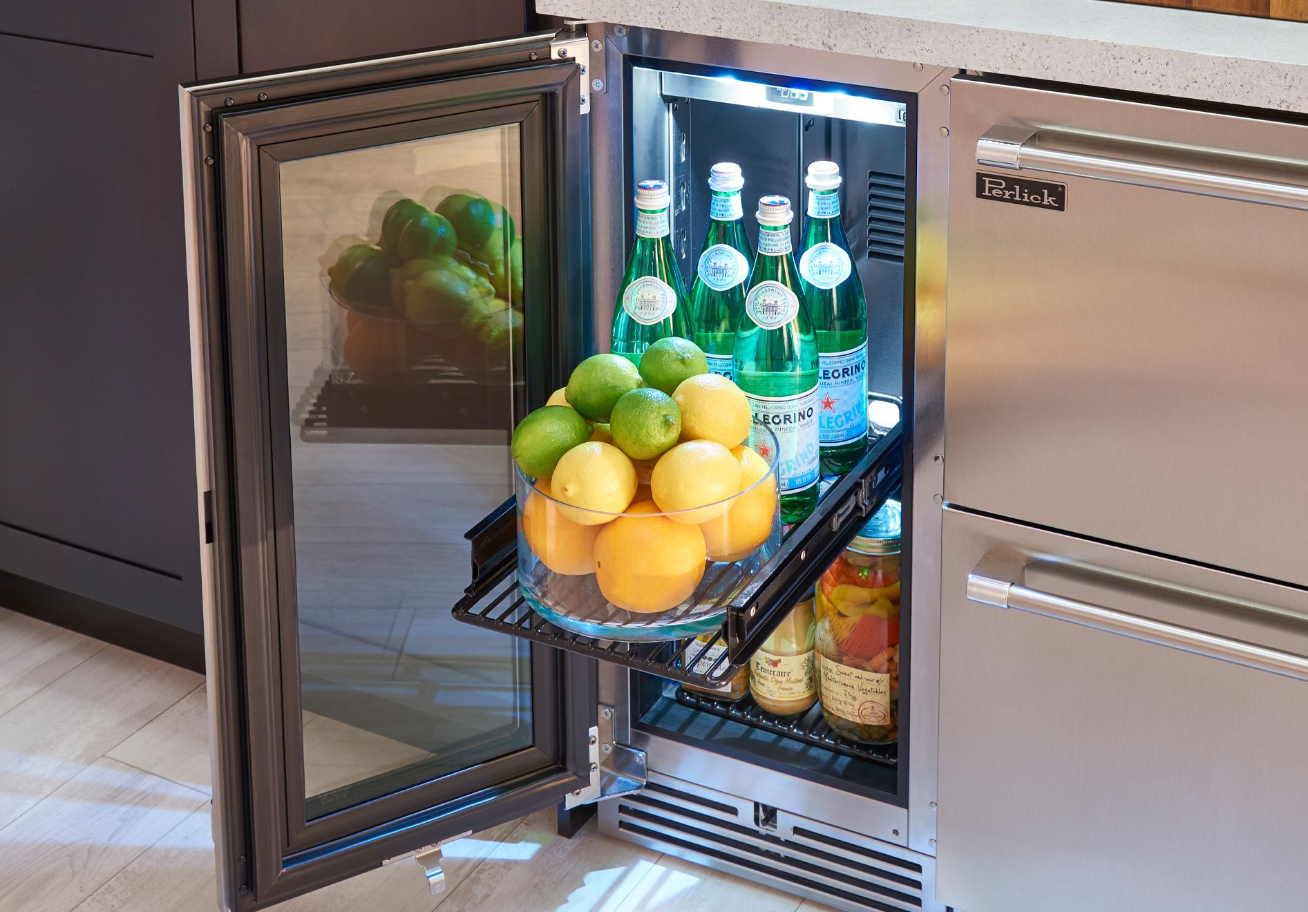 Perlick - 15" Signature Series Indoor Refrigerator with fully integrated panel-ready solid door, - HP15RS-4 Perlick - 15" Signature Series Indoor Refrigerator with fully integrated panel-ready solid door, - HP15RS-4
