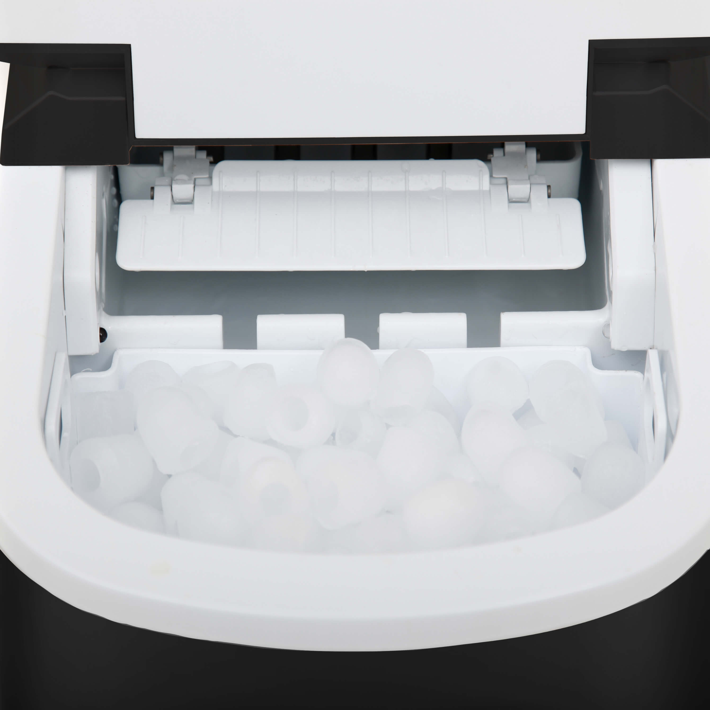 Whynter - Compact Portable Ice Maker 27 lb capacity - Black | IMC-270MB Whynter - Compact Portable Ice Maker 27 lb capacity - Black | IMC-270MB
