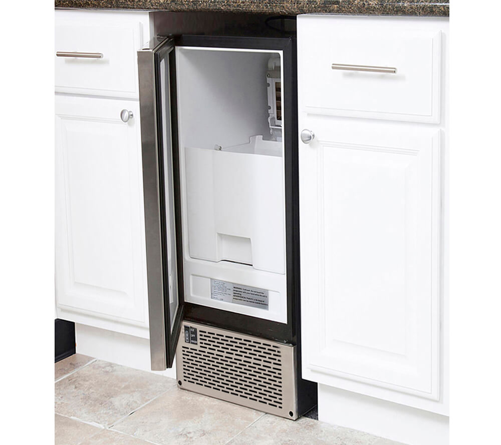 Whynter - Built-In/ Freestanding Ice Maker - 50lb capacity Clear Ice Cube | UIM-502SS Whynter - Built-In/ Freestanding Ice Maker - 50lb capacity Clear Ice Cube | UIM-502SS