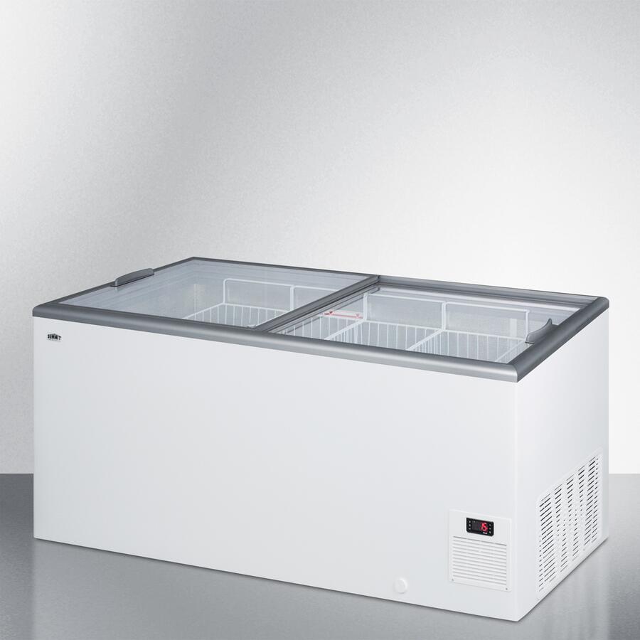 Summit Commercial - 61" 16.6 Cu.Ft. White with Sliding Glass Door & Lock Chest Freezer Summit Commercial - 61" 16.6 Cu.Ft. White with Sliding Glass Door & Lock Chest Freezer