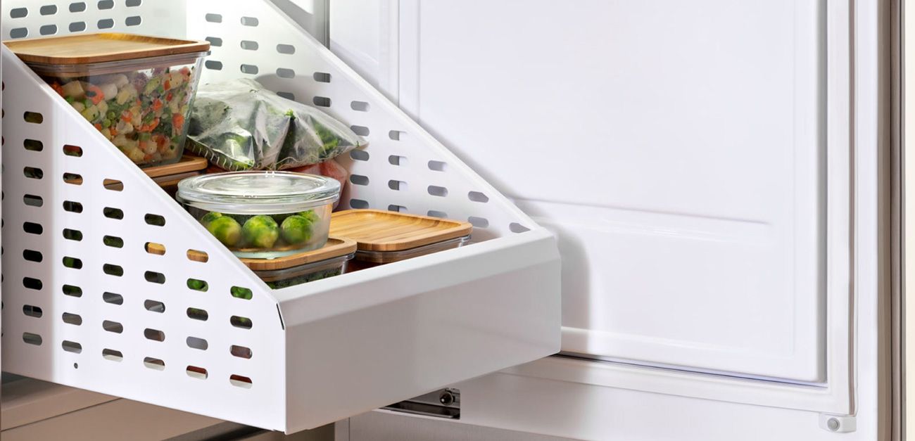 Bertazzoni - 18" Built-in Freezer column - Stainless - Left swing door - REF18FCIPIXL/23 Bertazzoni - 18" Built-in Freezer column - Stainless - Left swing door - REF18FCIPIXL/23