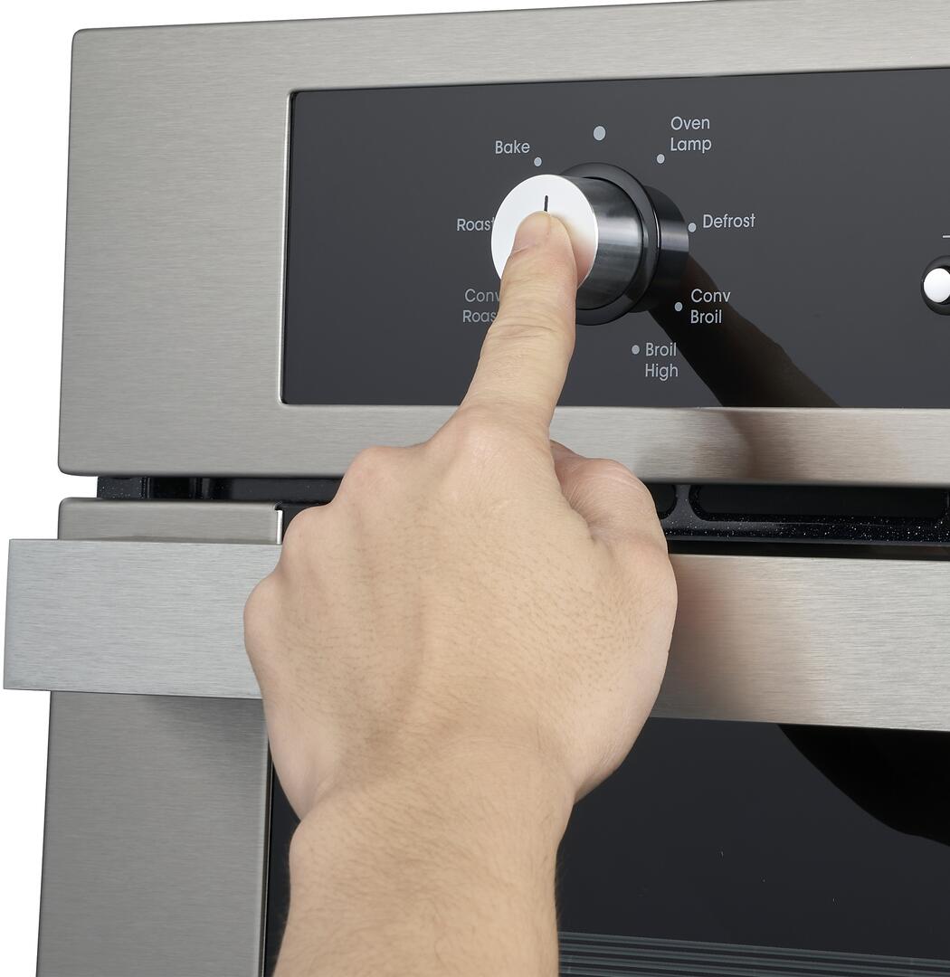 Cosmo - 24 in. Electric Built-In Wall Oven with 2.5 cu. ft. Capacity, 8 Functions & Turbo True European Convection | C51EIX Cosmo - 24 in. Electric Built-In Wall Oven with 2.5 cu. ft. Capacity, 8 Functions & Turbo True European Convection | C51EIX