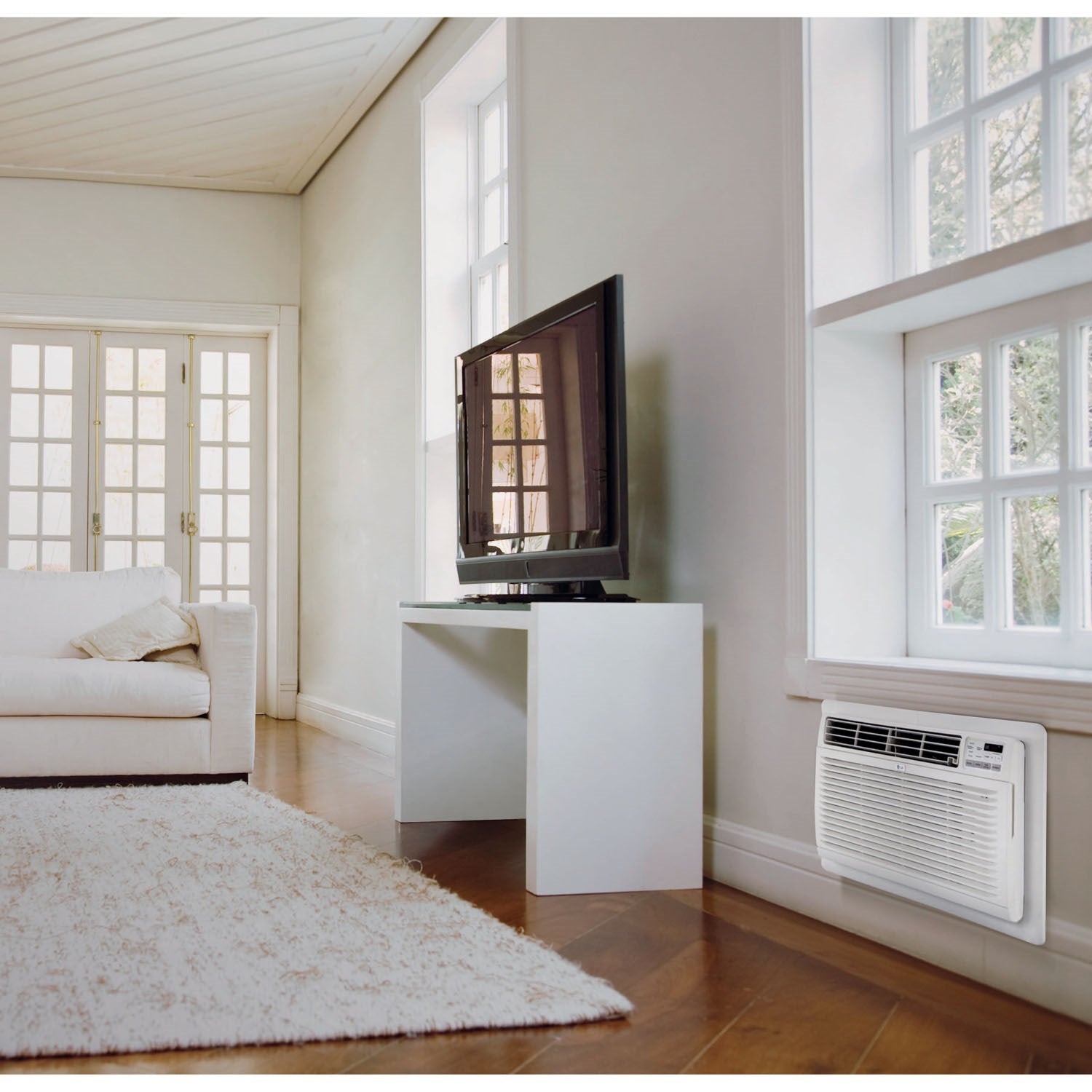 LG - 11,800 BTU Through the Wall Air Conditioner, 115V LG - 11,800 BTU Through the Wall Air Conditioner, 115V