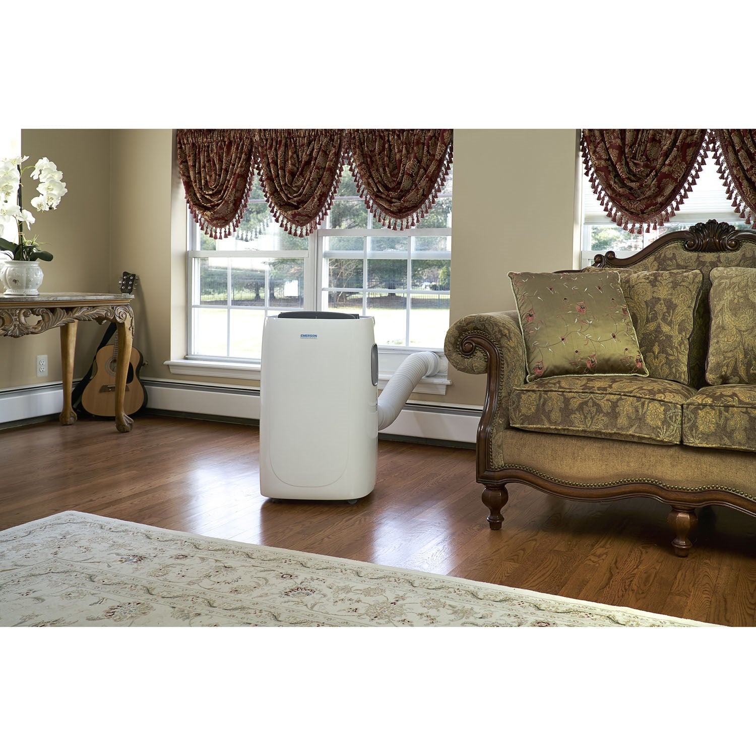 Emerson Quiet - 14,000 BTU Portable Heat/Cool Air Conditioner | EAPE14RD1 Emerson Quiet - 14,000 BTU Portable Heat/Cool Air Conditioner | EAPE14RD1