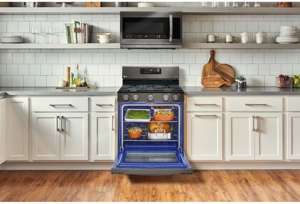 LG 5.8 CF / 30" Gas Range, Convection, Air Fry, ThinQ - Black Stainless LRGL5823D LG 5.8 CF / 30" Gas Range, Convection, Air Fry, ThinQ - Black Stainless LRGL5823D
