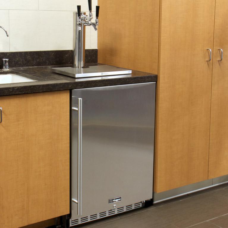 Kegco Beer Refrigeration 24" Wide Tap Stainless Steel Commercial Built-In Right Hinge Digital Kegerator with Kit Kegco Beer Refrigeration 24" Wide Tap Stainless Steel Commercial Built-In Right Hinge Digital Kegerator with Kit